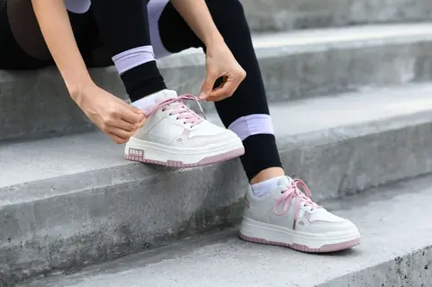Baskets femme confortables pour marcher en ville : le top 5 2026